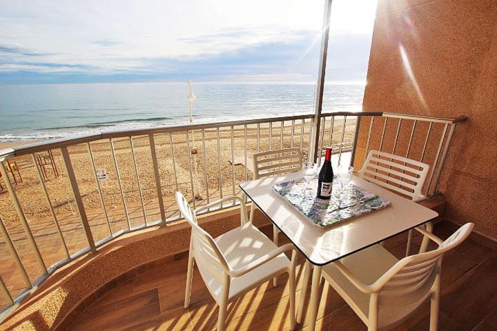 Apartamento Europa Primera Linea De Playa Guardamar Guardamar del Segura Exterior foto